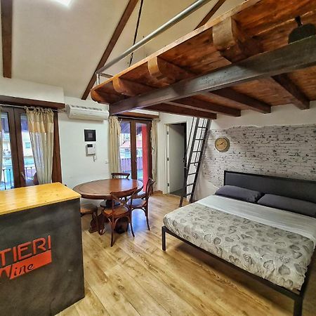 Regis B&B Camere Centro Storico Chivasso Eksteriør bilde